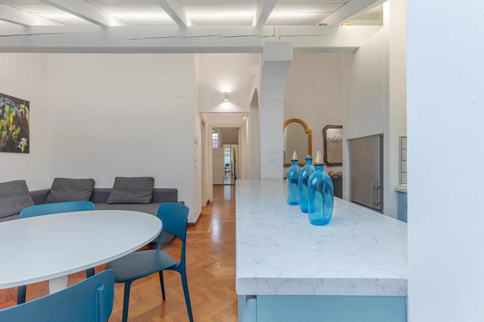 Pratello Elegante E Raffinata Mansarda Apartment โบโลญญา ภายนอก รูปภาพ
