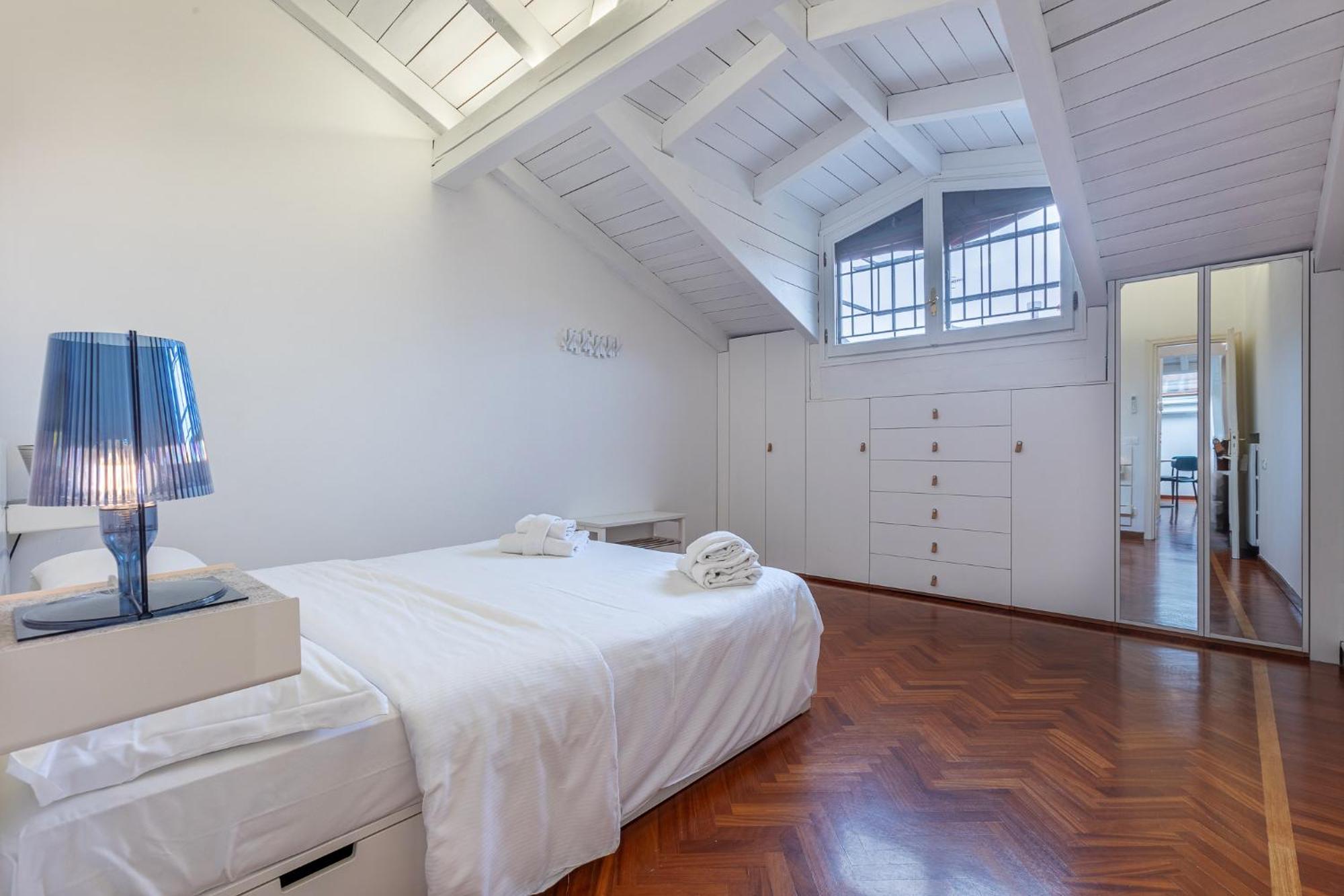 Pratello Elegante E Raffinata Mansarda Apartment โบโลญญา ภายนอก รูปภาพ